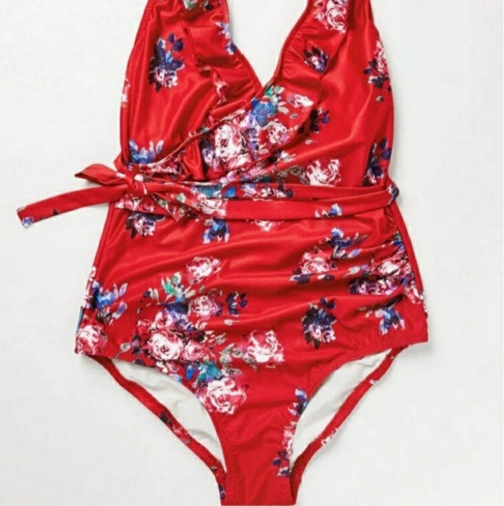 Modcloth Ruffled Baithing Suit - Picture 5 of 5